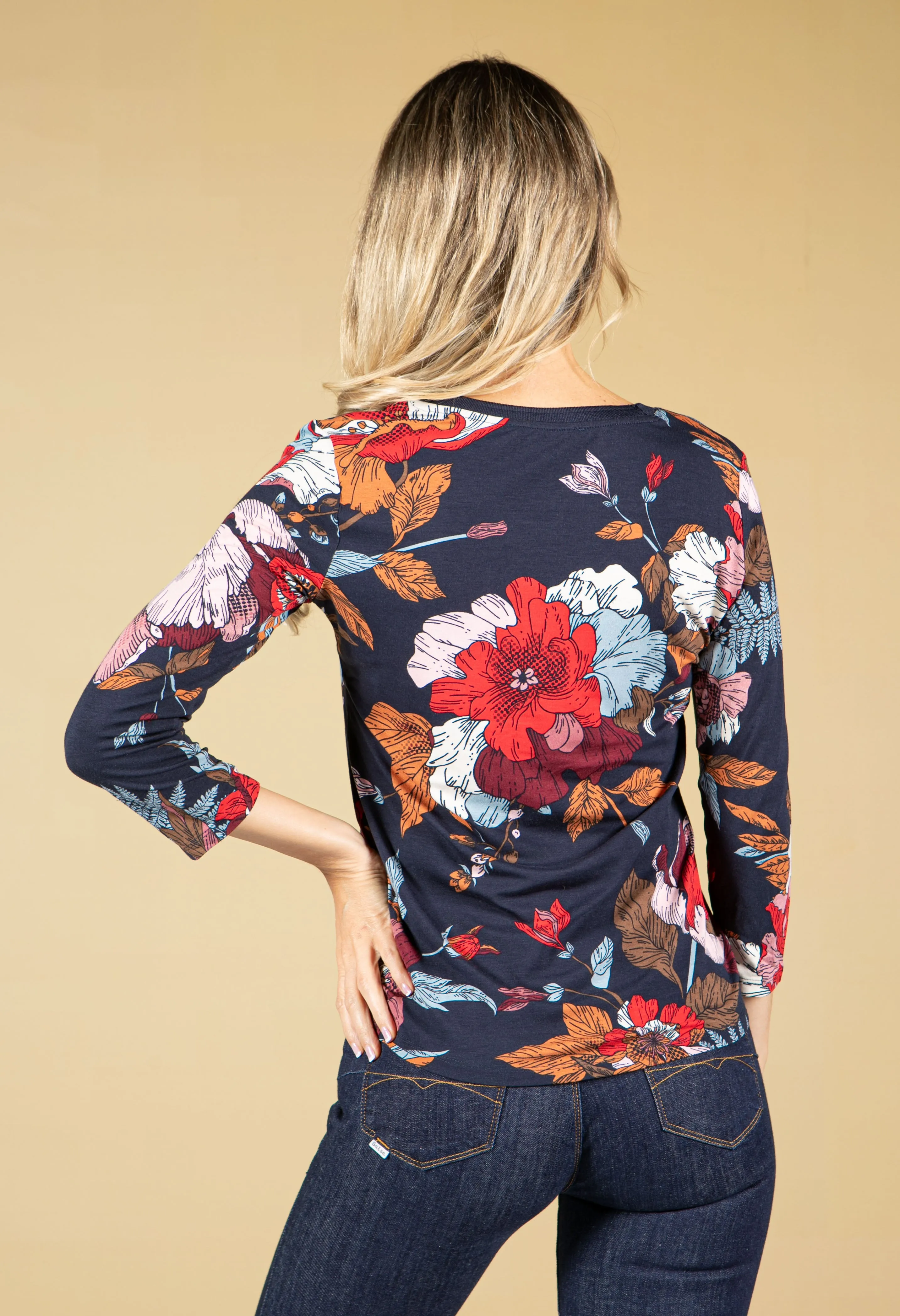 3/4 Length Sleeve Floral Pattern Top