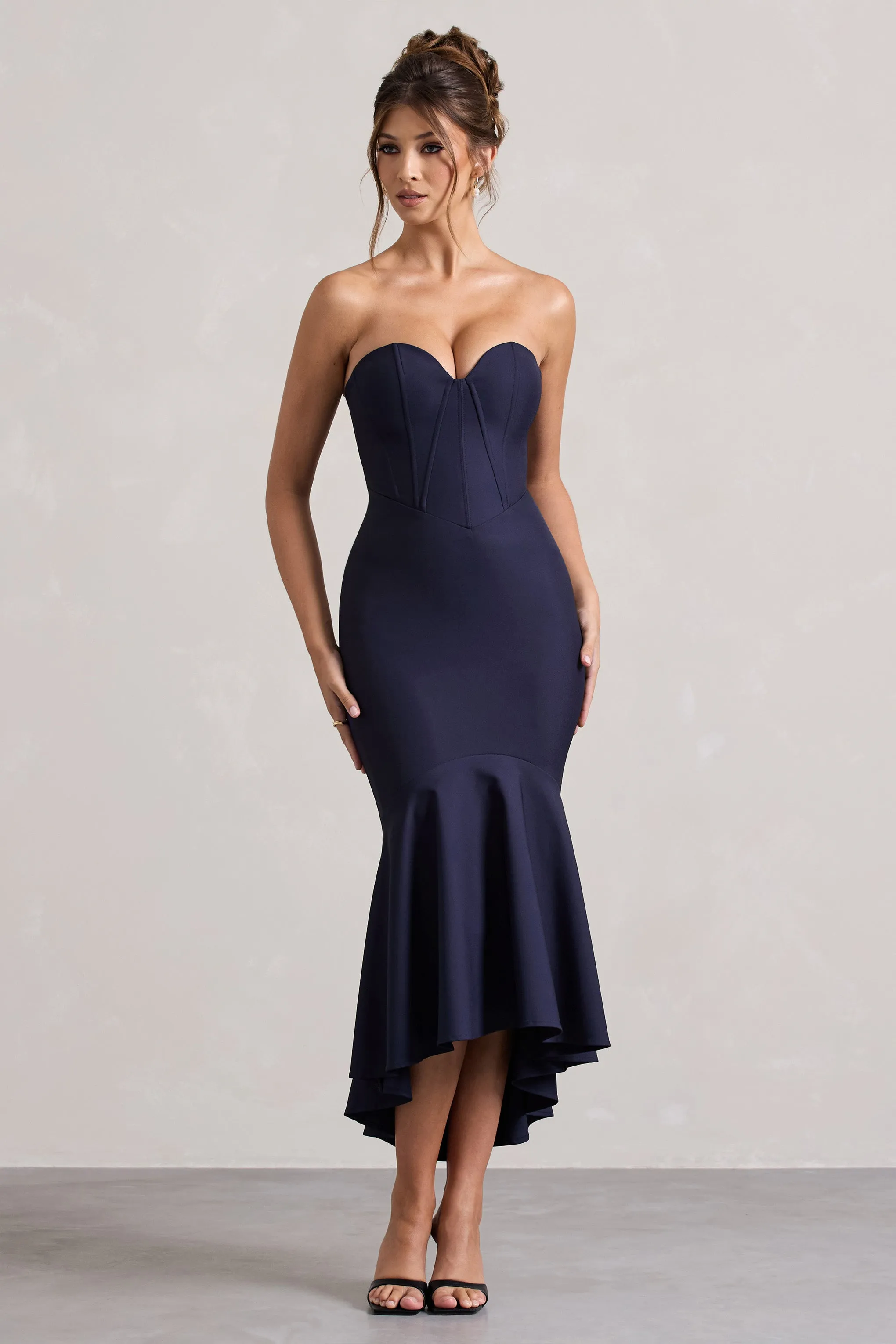 Daylight | Robe mi-longue à corsage corset bleu marine avec ourlet haut-bas