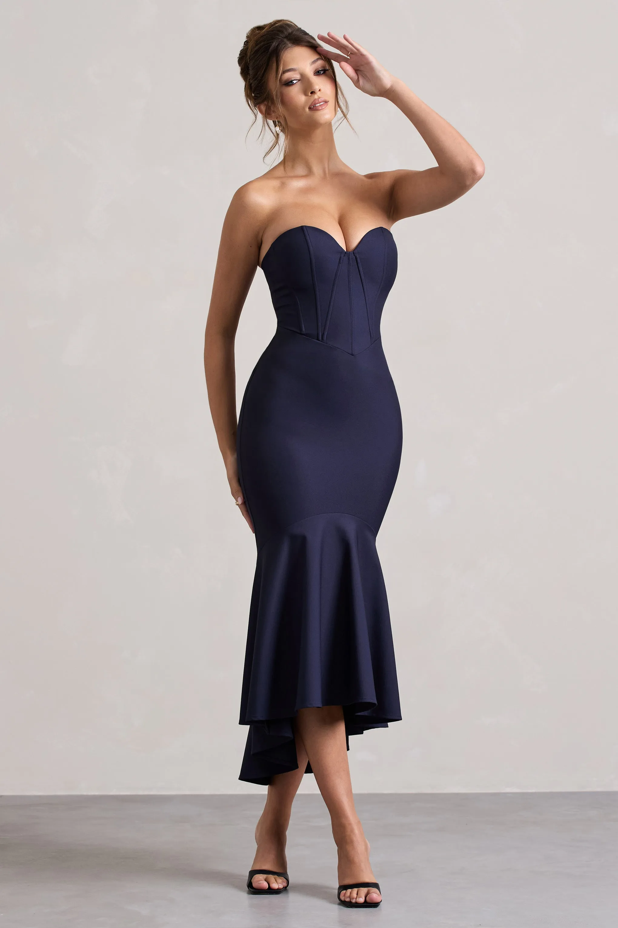 Daylight | Robe mi-longue à corsage corset bleu marine avec ourlet haut-bas