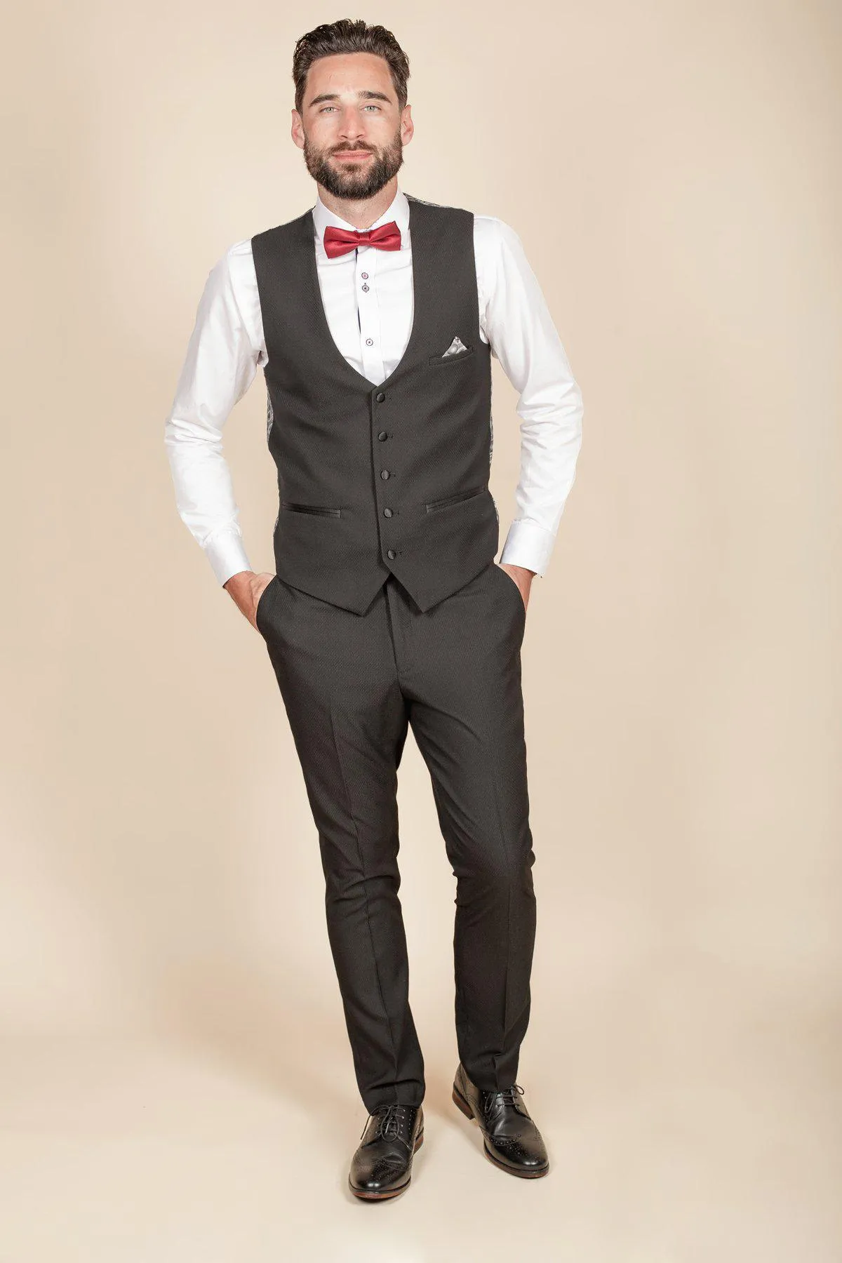 Emmerdale's Jurell Carter (Nate Robinson) in Dalton Black Tux