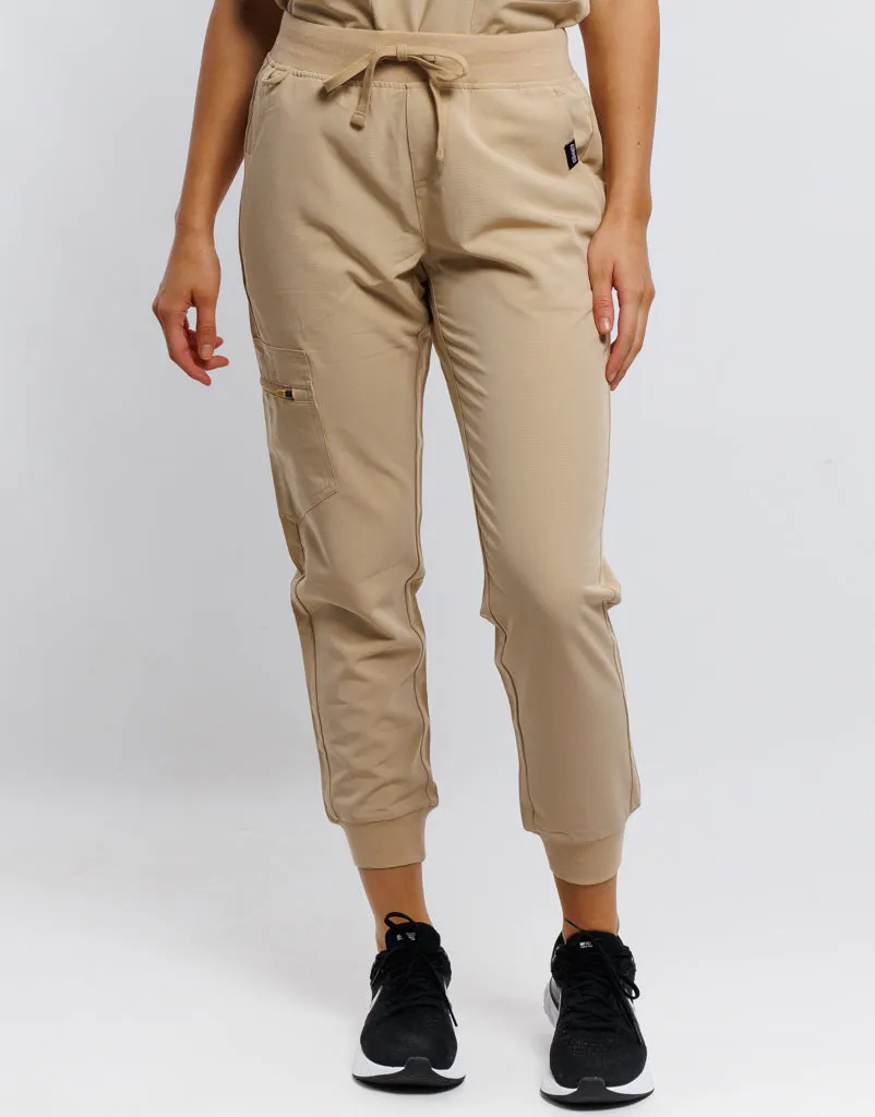 Essential Jogger Scrub Pants - Warm Sand