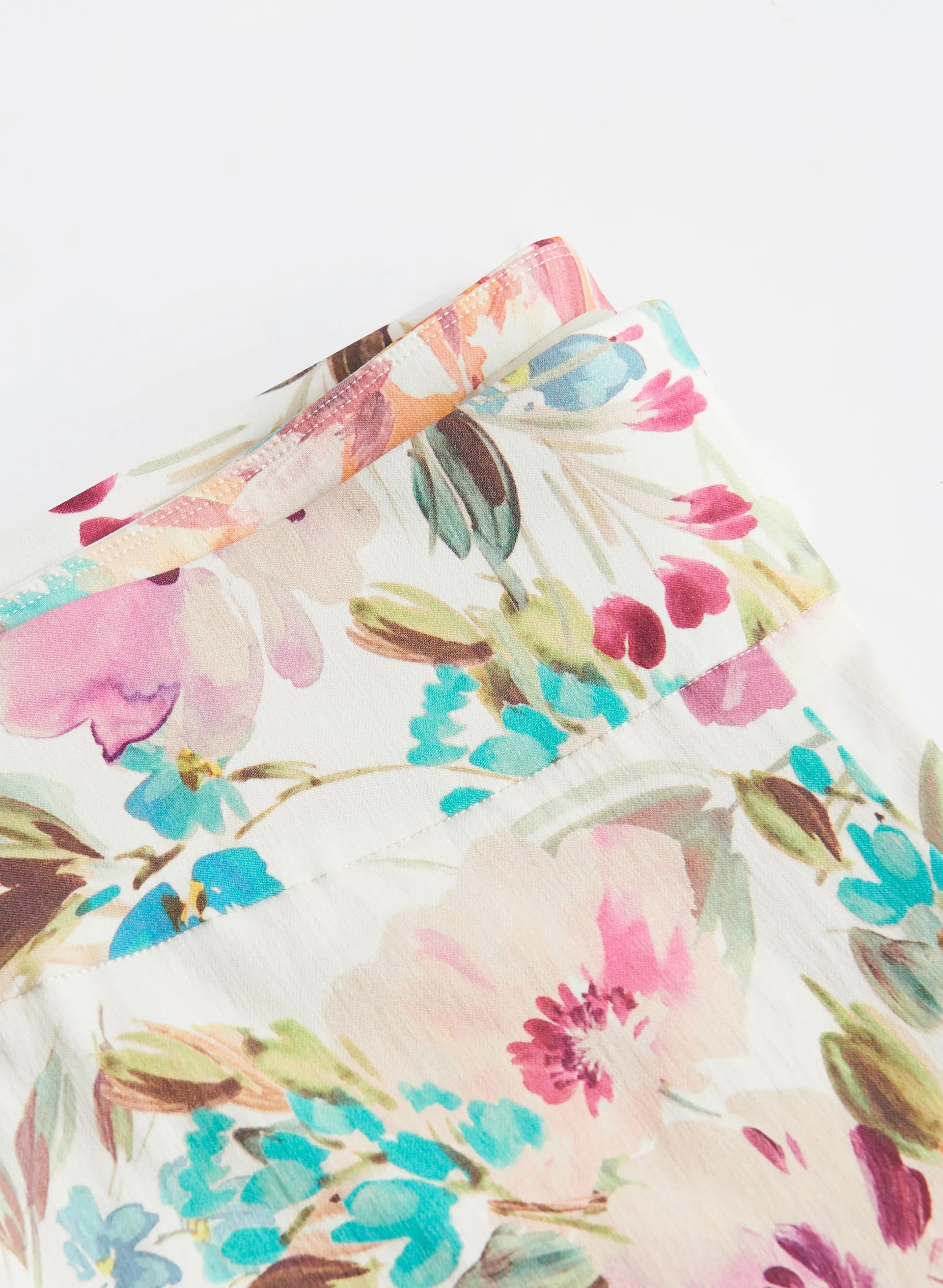 Floral Print Slim Leg Pants