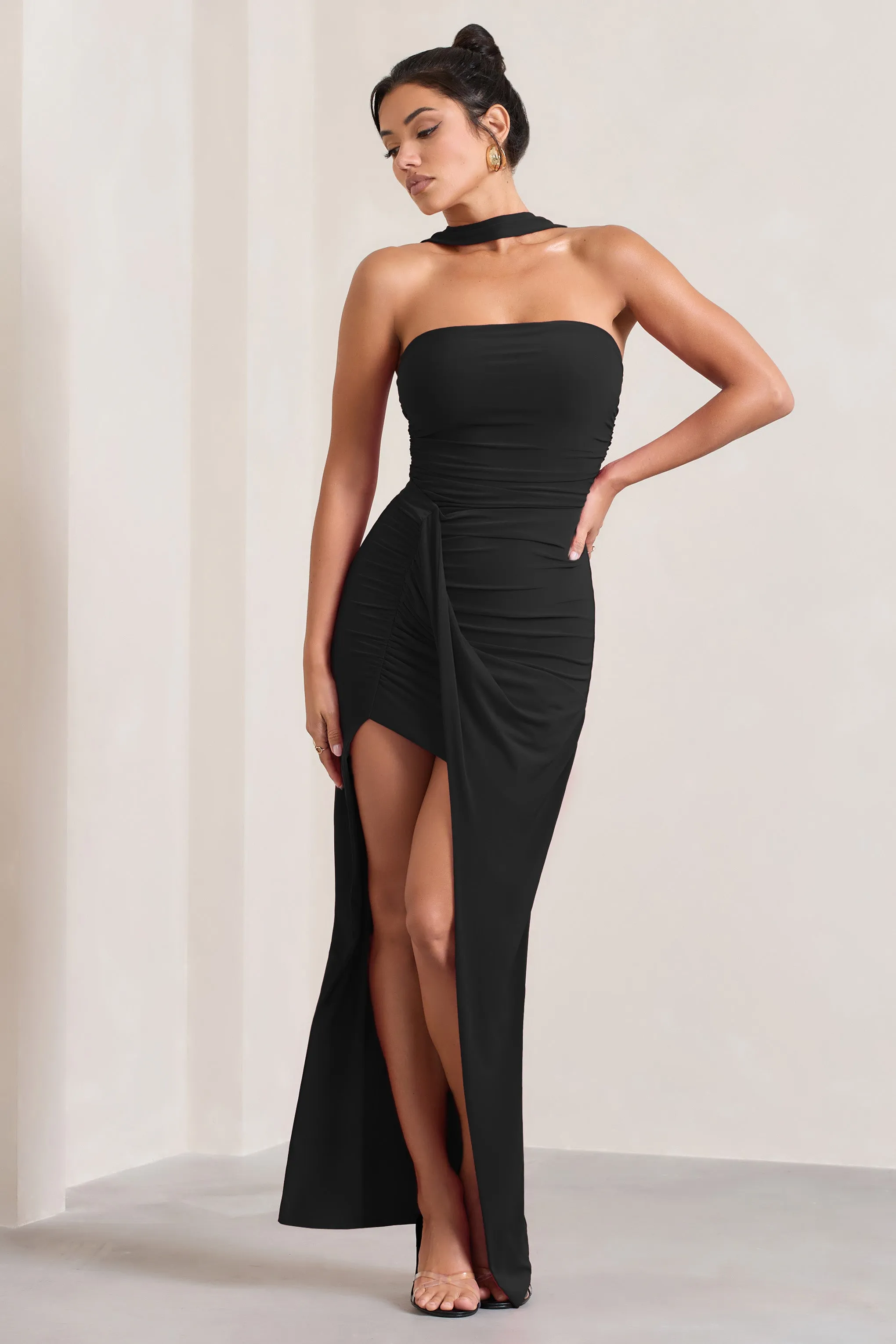 Paprika | Robe longue noire en bandeau froncée à dos nu