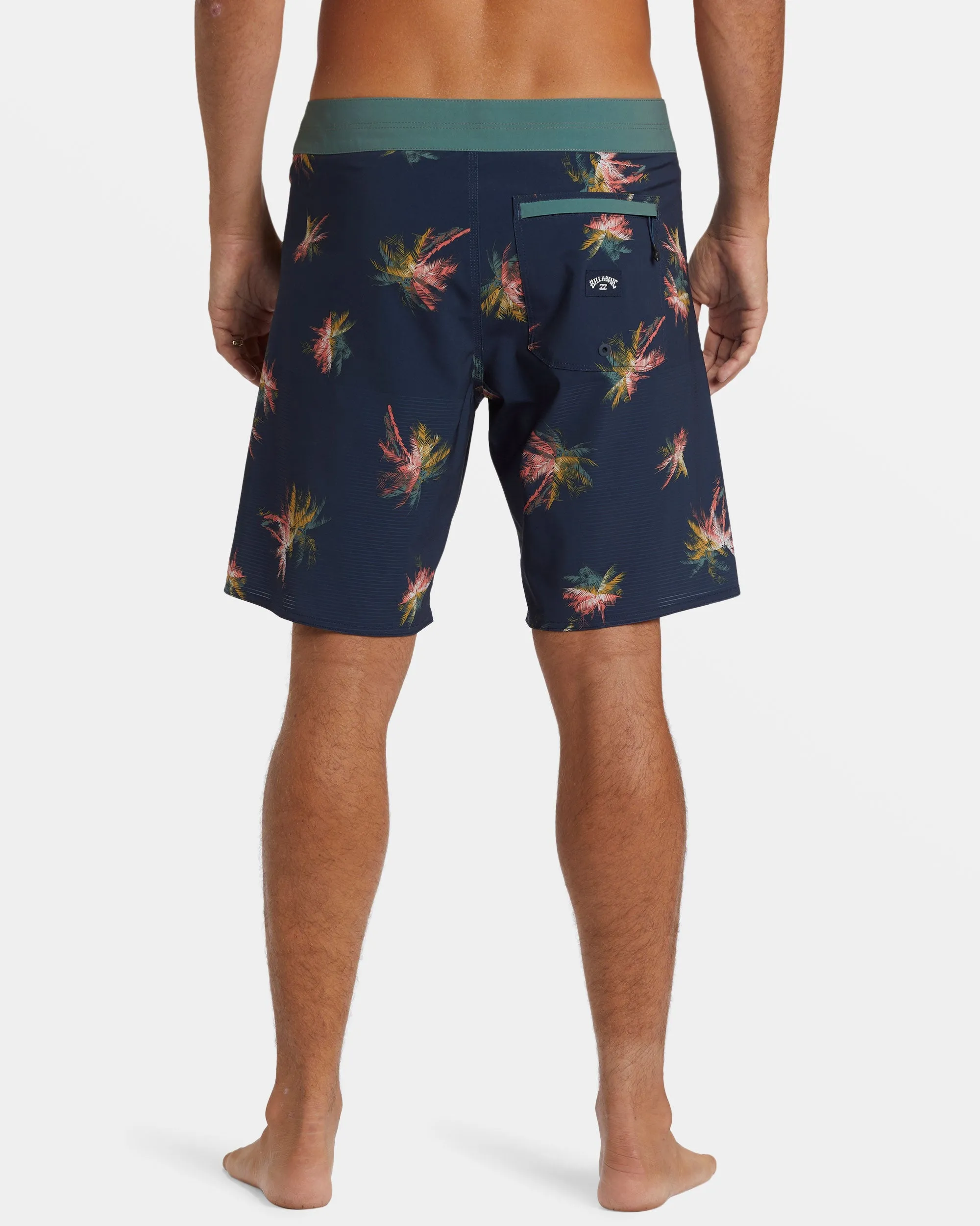 Sundays Airlite 19 Boardshorts - Dark Navy