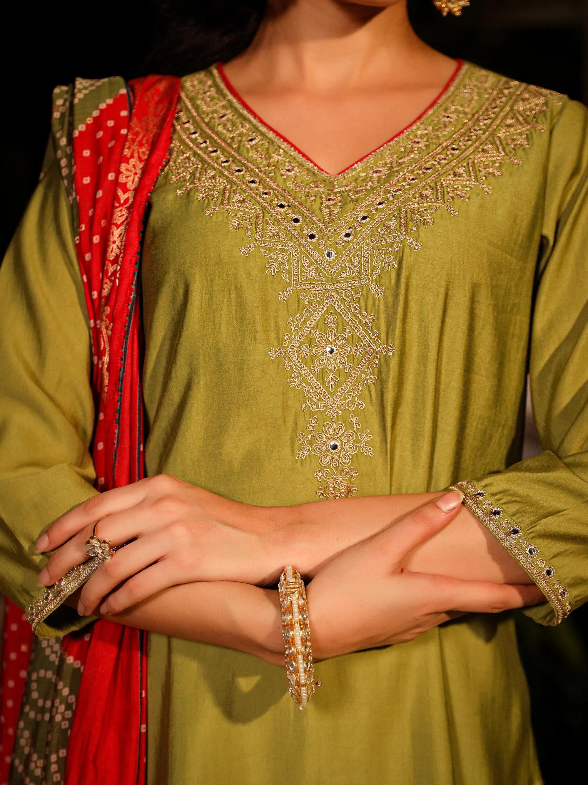 The Swarn Green Zari Embroidered Viscose Kurta Pant And Dupatta With Mirror Work