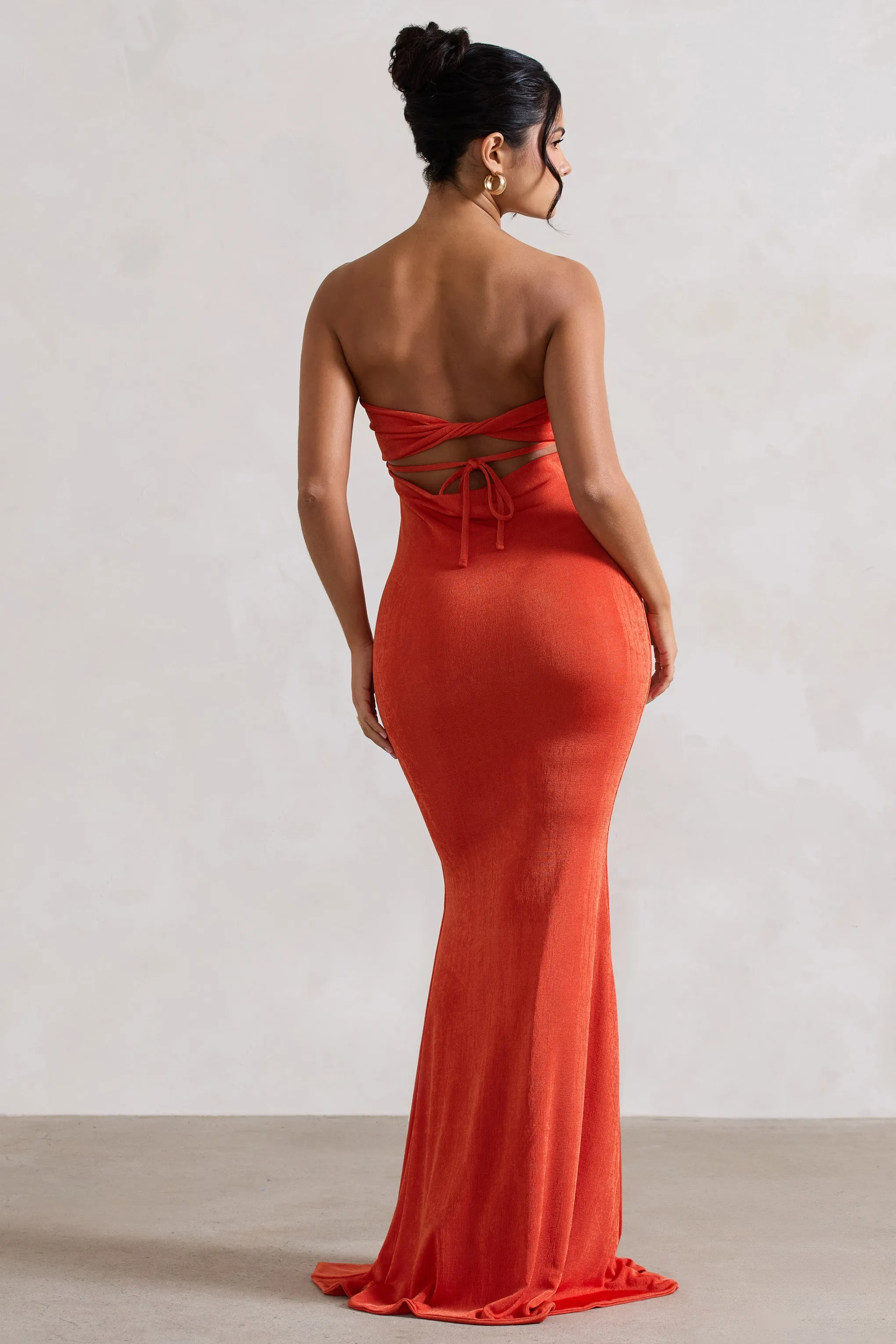 Wild Fantasy | Robe longue orange à décolleté bandeau